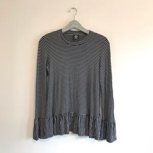 Bobeau | Black Stripe Flare Sleve Long Sleeve Tee